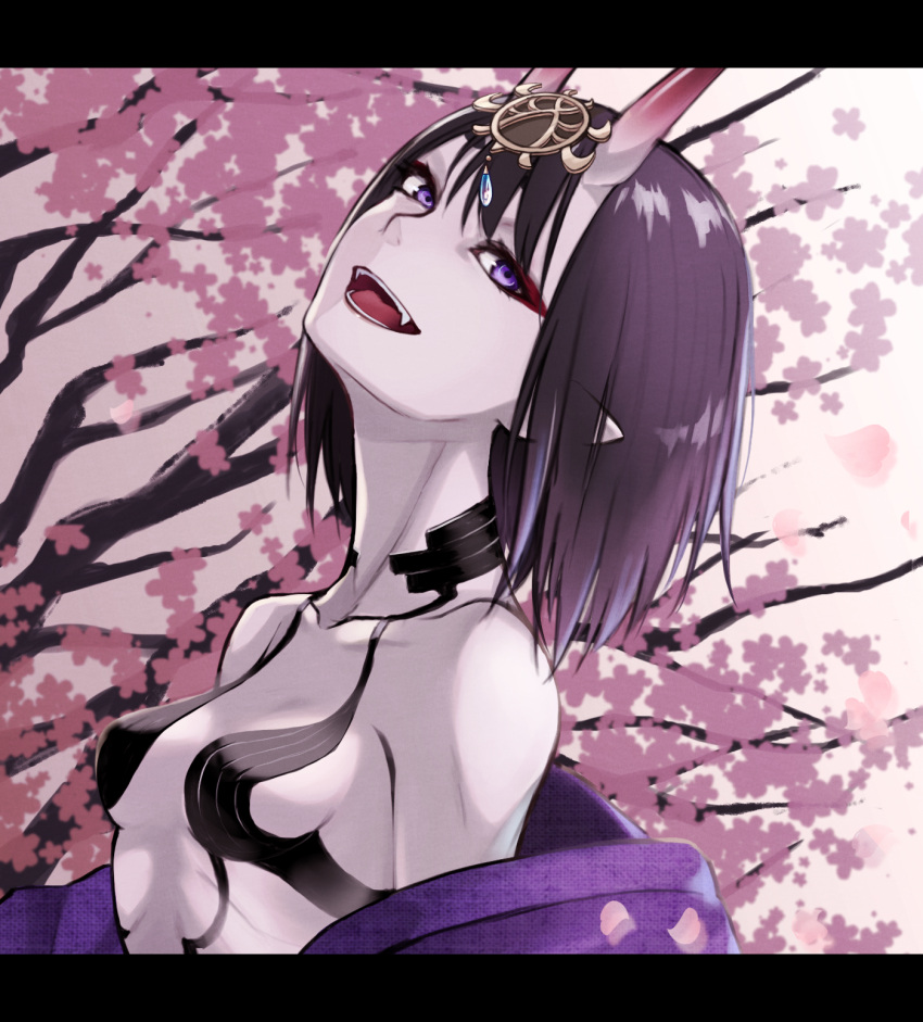 1girl bangs bob_cut breasts carrot_room cherry_blossoms eyeliner fangs fate/grand_order fate_(series) head_tilt headpiece highres horns japanese_clothes kimono looking_at_viewer makeup oni oni_horns open_clothes open_kimono open_mouth purple_hair purple_kimono revealing_clothes short_hair shuten_douji_(fate) skin-covered_horns small_breasts smile solo tree violet_eyes