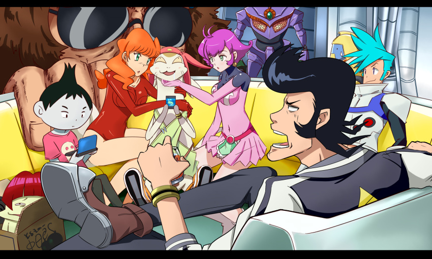 box cardboard_box character_request dandy_(space_dandy) female_dandy giant gudon_(iukhzl) highres meow_(space_dandy) multiple_persona pompadour qt_(space_dandy) sitting space_dandy