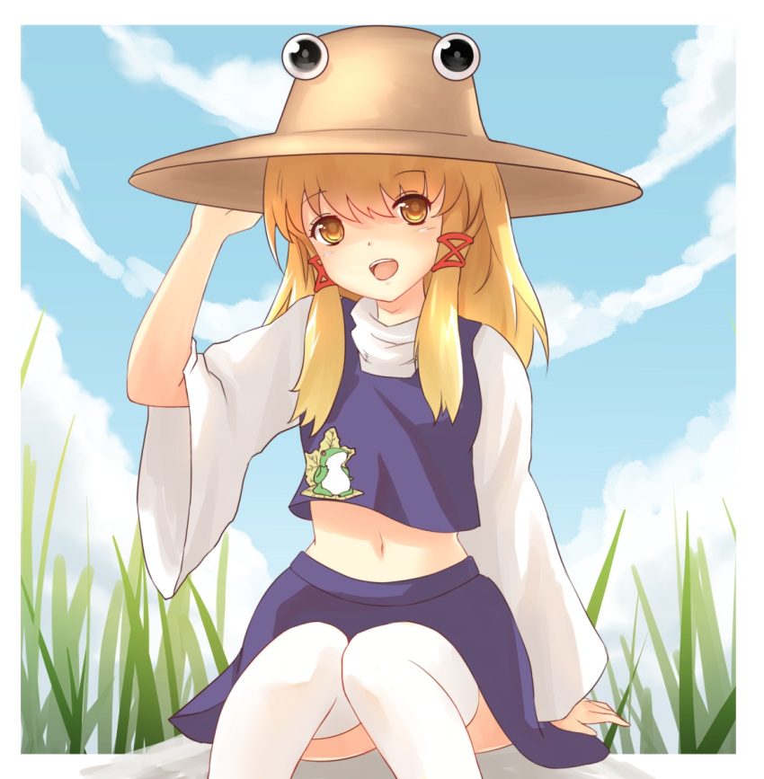 1girl blonde_hair blue_sky clouds grass hand_on_headwear hat highres knees_together long_sleeves looking_at_viewer midriff moriya_suwako navel open_mouth shirt sitting sitting_on_rock skirt skirt_set sky smile solo thigh-highs touhou vest white_legwear white_shirt x&amp;x&amp;x yellow_eyes