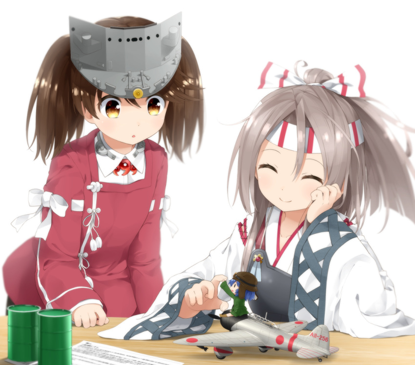 3girls ^_^ airplane brown_hair chin_rest closed_eyes drum_(container) haribote_(tarao) headband japanese_clothes kantai_collection kariginu long_hair looking_at_another magatama multiple_girls ponytail ryuujou_(kantai_collection) smile tenzan_(kantai_collection) twintails visor_cap white_background yellow_eyes zuihou_(kantai_collection)
