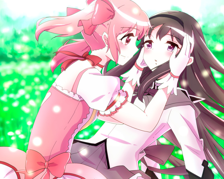 2girls akemi_homura black_hair blurry bow choker depth_of_field gloves hair_bow hair_ribbon hairband hands_on_another's_face kaname_madoka long_hair magical_girl mahou_shoujo_madoka_magica multiple_girls parted_lips pink_eyes pink_hair pipette_(artist) ribbon ribbon_choker smile twintails violet_eyes wind
