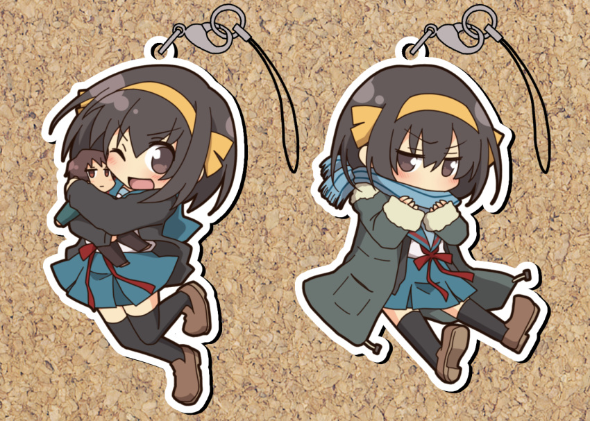 black_hair brown_eyes cardigan character_doll chibi coat hairband keychain kyon scarf school_uniform serafuku short_hair suzumiya_haruhi suzumiya_haruhi_no_yuuutsu taiki_(6240taiki) thigh-highs