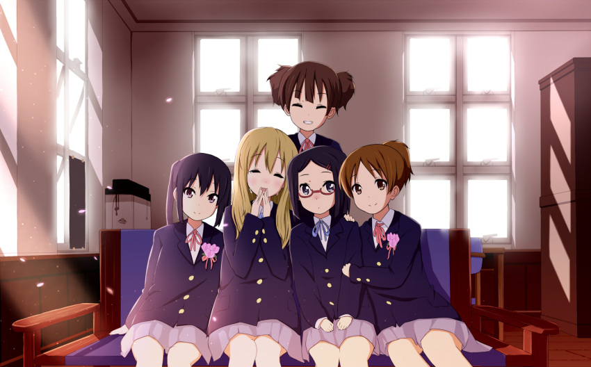 5girls black_eyes black_hair blonde_hair brown_eyes brown_hair closed_eyes couch glasses hirasawa_ui k-on! long_hair multiple_girls nakano_azusa okuda_nao ponytail saitou_sumire short_hair sitting suzuki_jun tateshina twintails