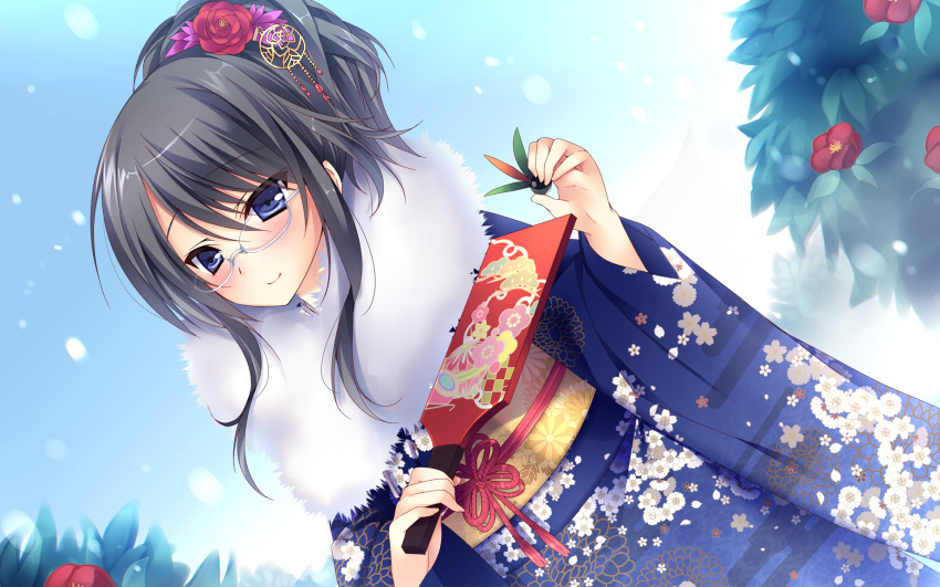 1girl blue_eyes dutch_angle flower flower_on_head glasses grey_hair hair_ornament highres japanese_clothes kimono lautes_alltags looking_at_viewer ponytail rose shawl smile solo sorai_shin'ya