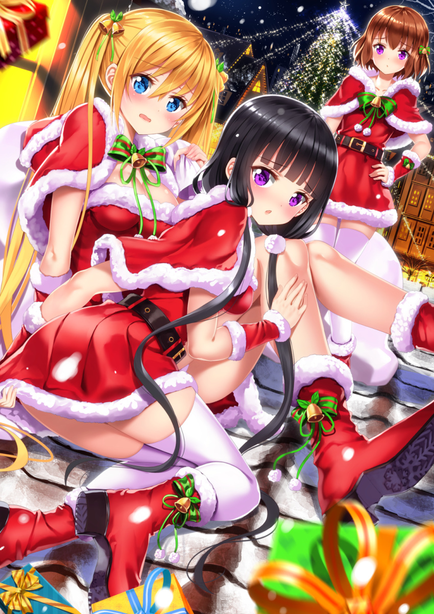 3girls arm_warmers bell black_belt black_hair blend_s blonde_hair blue_eyes blurry blurry_foreground blush boots breasts brown_hair capelet chestnut_mouth christmas_lights christmas_ornaments christmas_tree cleavage commentary_request depth_of_field dress fur-trimmed_boots fur-trimmed_dress fur-trimmed_hat fur_trim hair_bell hair_ornament highres hinata_kaho hoshikawa_mafuyu kneeling large_breasts long_hair looking_at_viewer looking_back low_twintails medium_breasts multiple_girls night night_sky nose_blush outdoors parted_lips red_capelet red_dress red_footwear sack sakuranomiya_maika santa_boots santa_costume short_hair sitting sky standing star_(sky) starry_sky swordsouls thighhighs_under_boots twintails very_long_hair violet_eyes white_legwear