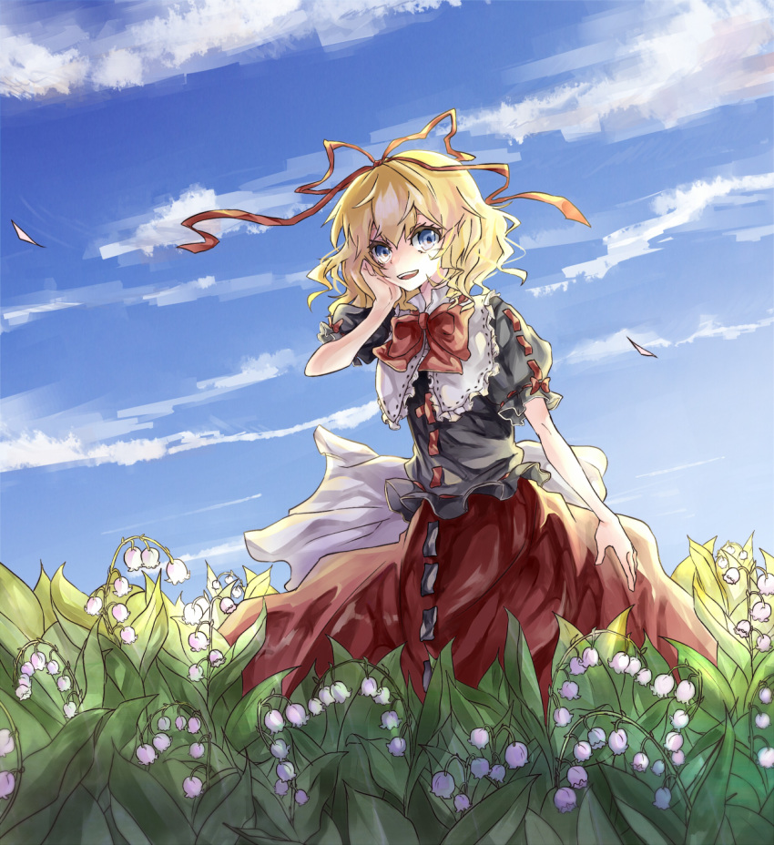 1girl black_shirt blonde_hair blue_eyes blue_sky bow clouds collar field flower hair_ribbon hand_on_own_cheek highres lily_of_the_valley long_skirt medicine_melancholy open_mouth puffy_short_sleeves puffy_sleeves red_skirt ribbon ribbon-trimmed_clothes ribbon-trimmed_skirt ribbon-trimmed_sleeves ribbon_trim short_hair short_sleeves skirt sky smile solo standing sunlight teeth touhou wind zhu_xiang