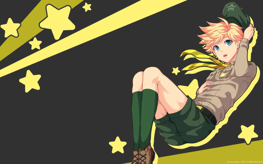 1boy black_background blonde_hair blue_eyes breast_pocket brown_footwear brown_shirt camp_buddy collared_shirt full_body green_shorts green_socks hand_on_headwear highres long_sleeves male_focus mikkoukun official_art official_wallpaper open_mouth outline pocket ribbon shirt shorts socks solo springfield_hunter starry_background yellow_outline yellow_ribbon