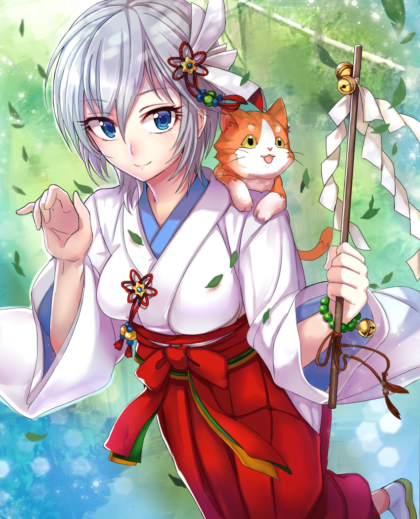 1girl anastasia_(idolmaster) ashita_(2010) blue_eyes cat gohei hair_ornament highres idolmaster idolmaster_cinderella_girls japanese_clothes miko short_hair silver_hair smile solo