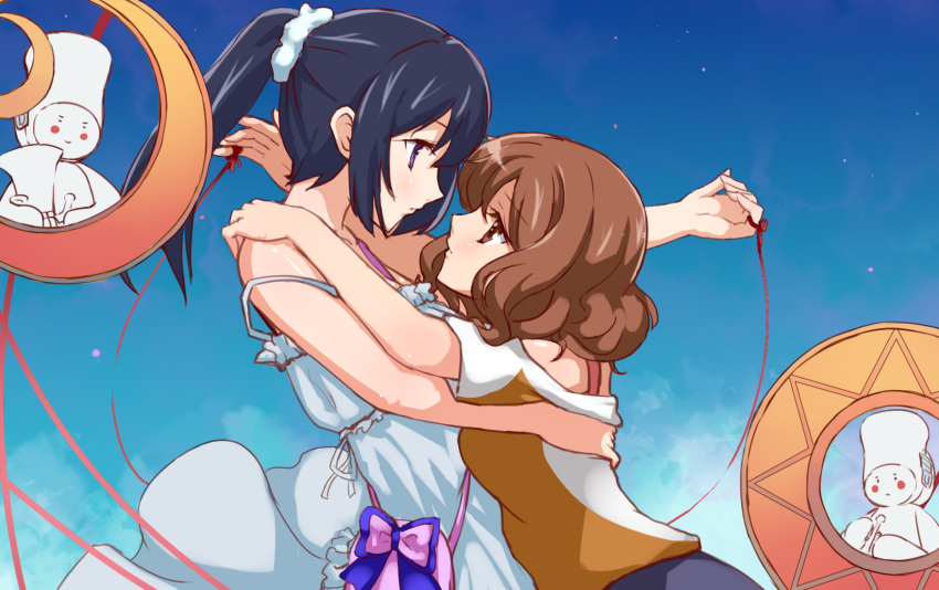 2girls black_hair blush brown_hair hibike!_euphonium highres hu_sea kousaka_reina long_hair multiple_girls oumae_kumiko red_string short_hair smile string tagme yuri