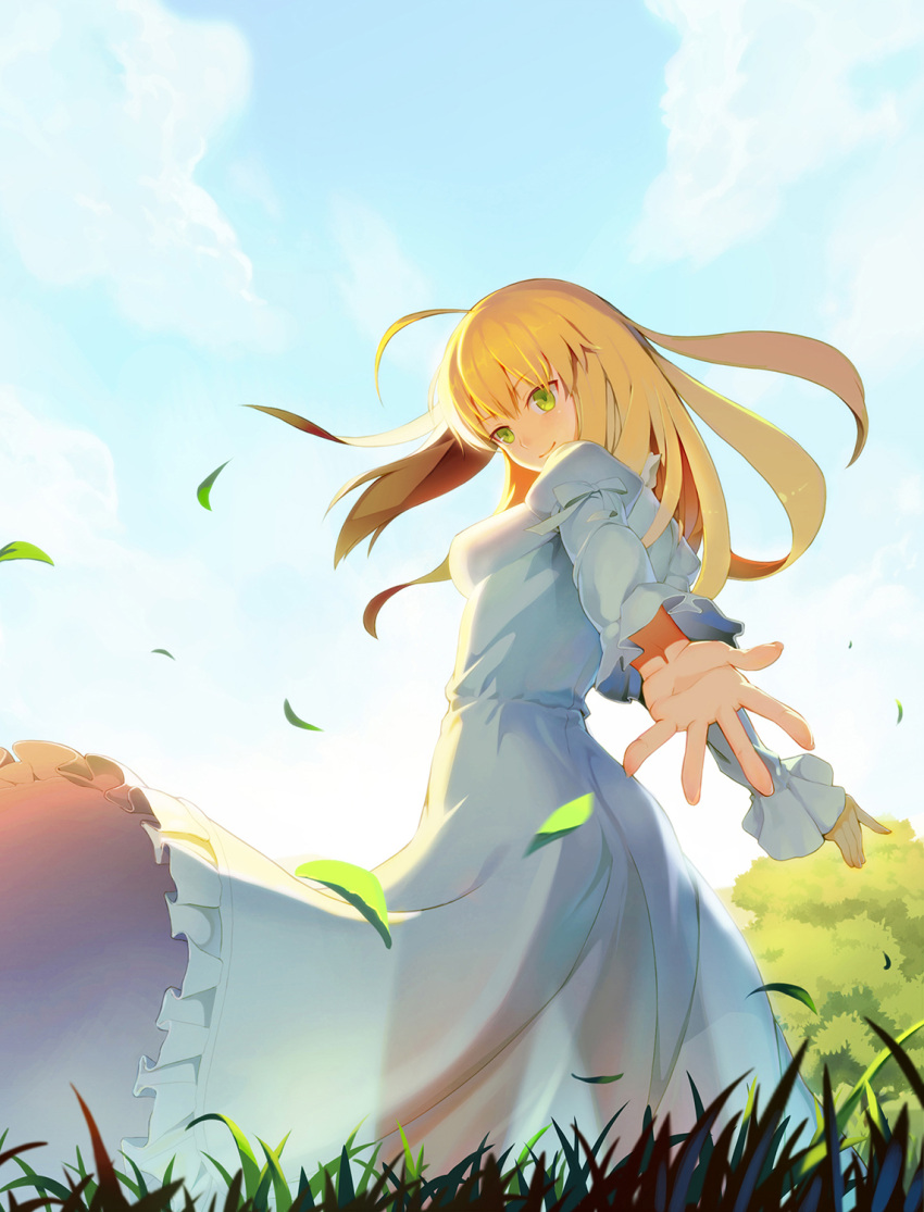 1girl ahoge blonde_hair clouds dress fate/stay_night fate_(series) foreshortening grass green_eyes hair_down highres long_hair saber see-through_silhouette sky smile solo sundress vmax-ver