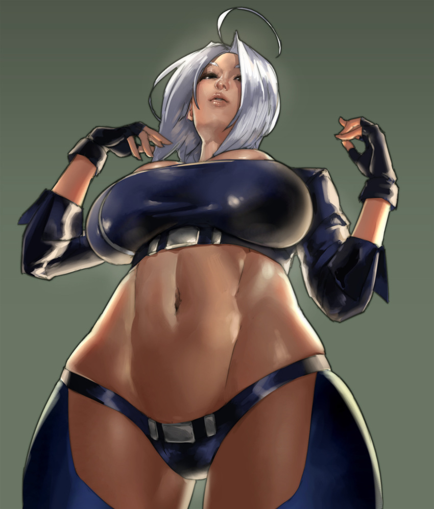 1girl angel_(kof) breasts bursting_breasts eu03 fingerless_gloves gloves green_background highres hips large_breasts lips midriff parted_lips short_hair silver_hair solo the_king_of_fighters thighs