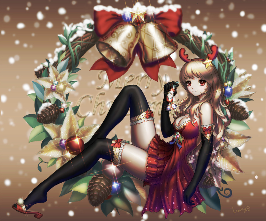 1girl acorn antlers artist_name bangs bare_shoulders bell black_gloves black_legwear blonde_hair bow breasts brown_background christmas christmas_ornaments cleavage closed_mouth dress elbow_gloves eyeliner fake_antlers frilled_legwear frills from_side full_body gloves gradient gradient_background hair_ornament hairband holding knee_up leaf lens_flare looking_at_viewer looking_to_the_side lucky9 makeup merry_christmas original pinecone pleated_dress pom_pom_(clothes) red_bow red_dress red_eyes red_shoes sandals santa_costume shoe_dangle shoes short_dress signature sitting smile snow snowing solo sparkle star star_hair_ornament strapless strapless_dress thigh-highs wreath zettai_ryouiki