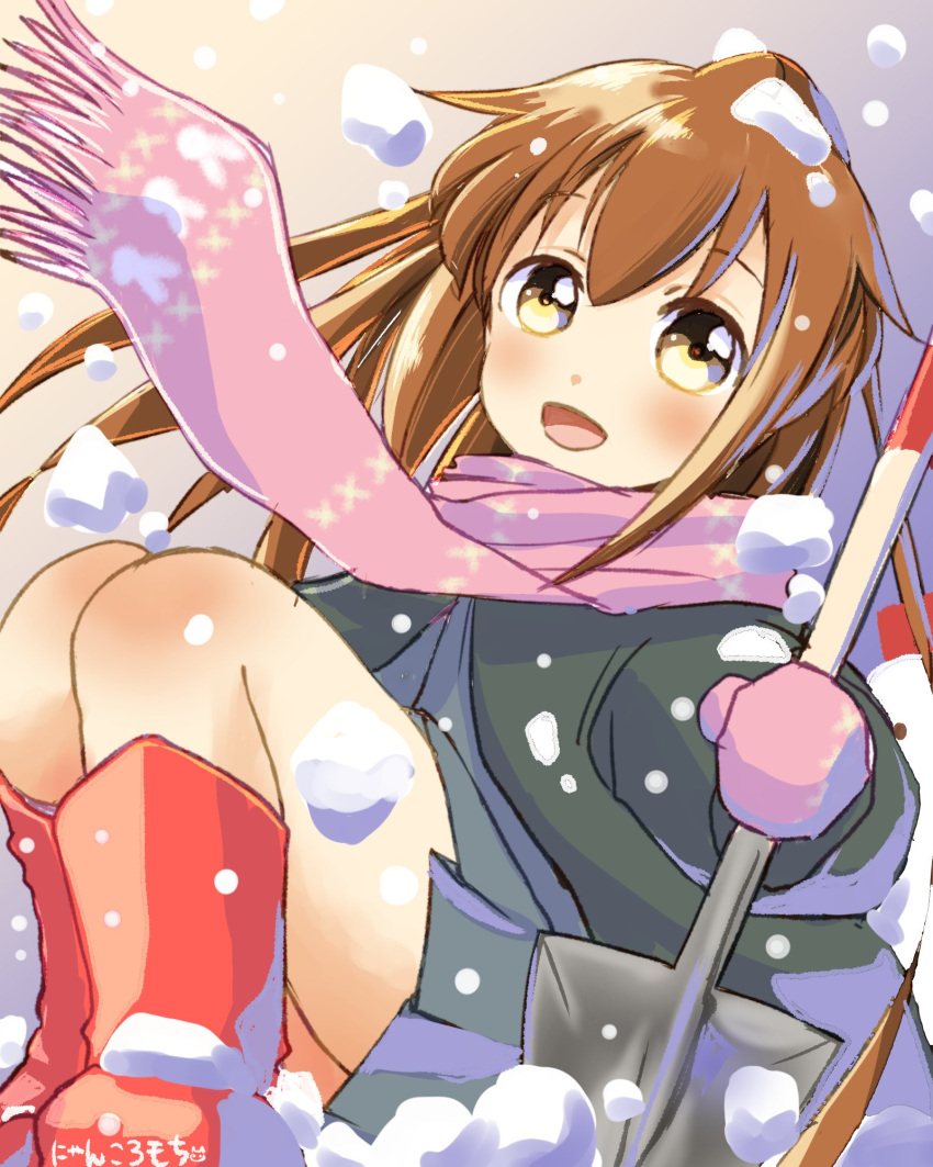 1girl blush boots brown_hair commentary fumizuki_(kantai_collection) gloves highres kantai_collection long_hair looking_at_viewer misacho_(misa1001) open_mouth pink_gloves pink_scarf ponytail red_boots scarf shovel smile snow solo worktool yellow_eyes