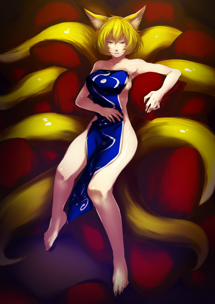 1girl animal_ears barefoot blonde_hair breasts couch fox_ears fox_tail full_body half-closed_eyes highres hips legs looking_at_viewer multiple_tails naked_tabard seductive_smile shiny shiny_hair shirasau_(gatyapinn0000) short_hair sideboob sitting solo tabard tail thighs toes touhou yakumo_ran yellow_eyes