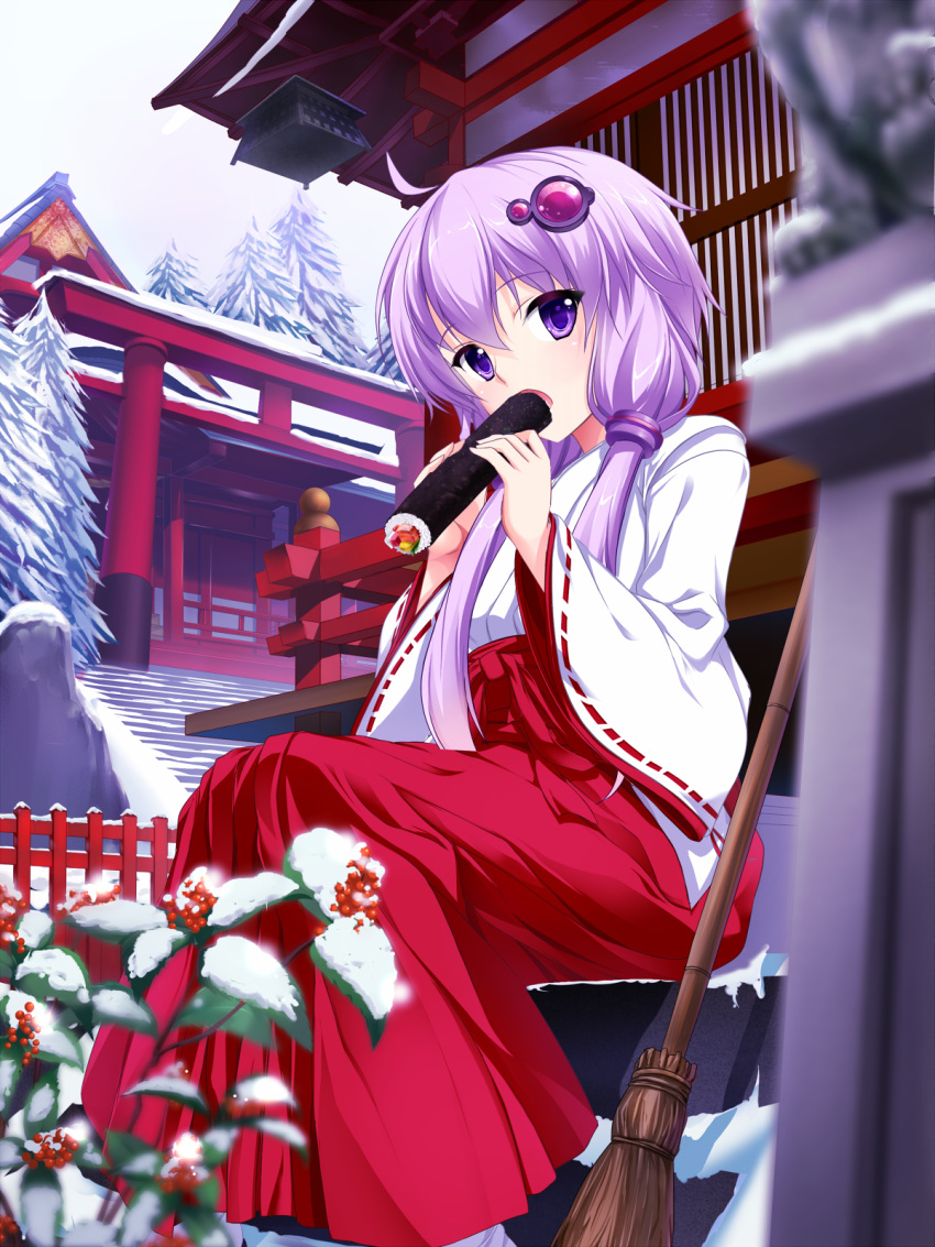 1girl :o ahoge bamboo blurry blush bug_(artist) clouds cloudy_sky depth_of_field fir_tree food hair_tubes hakama hakama_skirt highres holding_food japanese_clothes kimono leaf long_sleeves looking_at_viewer low_twintails miko open_mouth purple_hair railing red_skirt ribbon-trimmed_sleeves ribbon_trim rock rowan short_hair_with_long_locks skirt sky snow solo stairs statue sushi tree twintails violet_eyes vocaloid voiceroid yuzuki_yukari