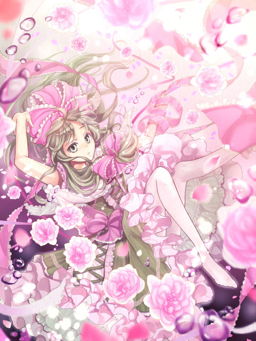 1girl absurdres alternate_color bubble caustics dress flower fuyuto_(ihara_128) green_dress highres kagiyama_hina light_particles looking_at_viewer ribbon rose solo touhou underwater