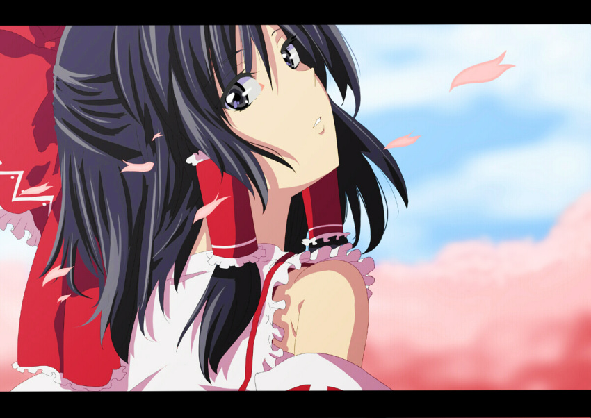 1girl anime_coloring black_eyes black_hair blue_sky blurry_background bow cherry_blossoms clouds collar day detached_sleeves frilled_collar frills from_behind hair_bow hair_tubes hakurei_reimu letterboxed looking_at_viewer looking_back okuba parted_lips petals ribbon-trimmed_sleeves ribbon_trim shiny shiny_hair short_hair sky solo touhou upper_body