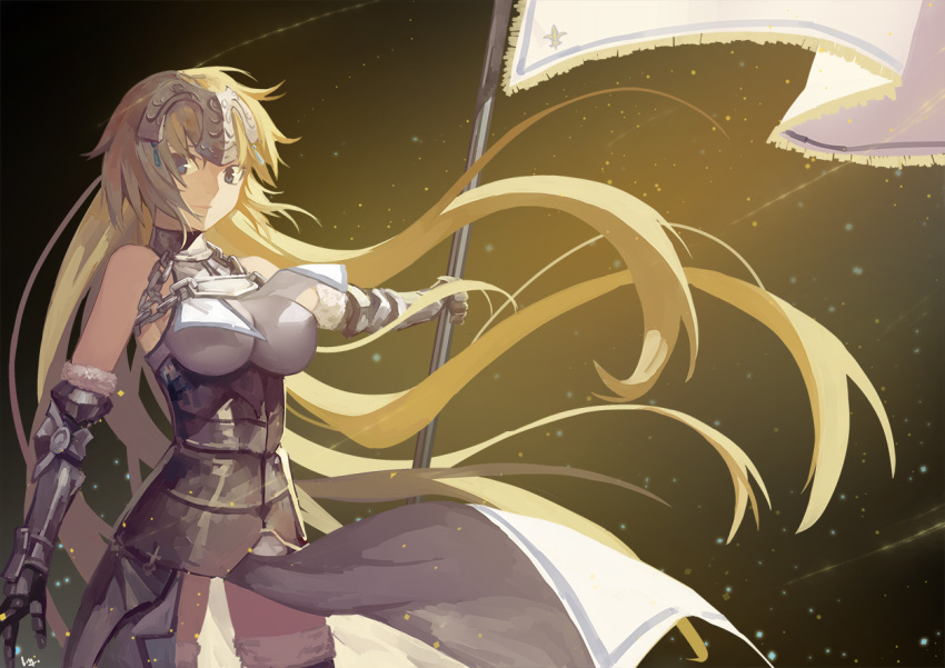 1girl armor armored_dress bare_shoulders blonde_hair blue_eyes breasts dress fate/apocrypha fate/grand_order fate_(series) flag gauntlets headpiece long_hair looking_at_viewer nanaya_(daaijianglin) ruler_(fate/apocrypha) smile solo thigh-highs