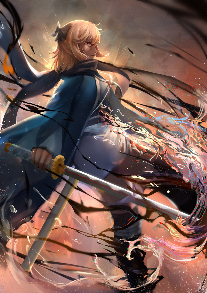 1girl bandages bangs black_bow black_legwear black_scarf blonde_hair blurry bow closed_mouth depth_of_field fate/grand_order fate_(series) from_side hair_bow half_updo haori highres holding_sword holding_weapon japanese_clothes katana kimono light_frown long_sleeves profile sakura_saber scarf short_kimono solo sword thigh-highs thigh_strap water weapon wide_sleeves yellow_eyes yuuko_(renhaowei2010)