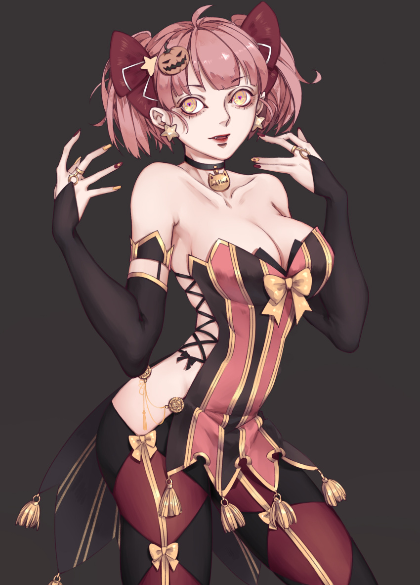 1girl absurdres breasts bridal_gauntlets choker cleavage earrings elbow_gloves gloves grey_background highres jack-o'-lantern jewelry later_(chiyating) original pink_hair pumpkin red_lips side_slit smile solo star star_earrings thighs twintails yellow_eyes