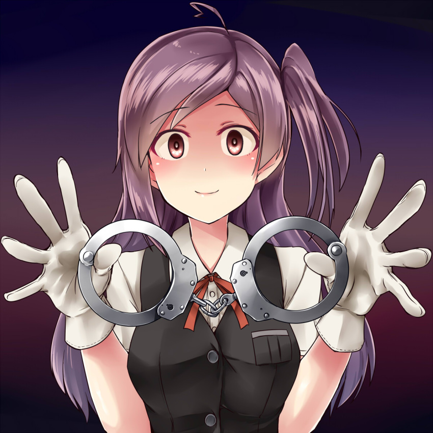 1girl ahoge blouse breasts buttons commentary_request cuffs dark_background gloves hagikaze_(kantai_collection) handcuffs highres kamelie kantai_collection large_breasts long_hair looking_at_viewer neck_ribbon purple_hair ribbon school_uniform short_sleeves side_ponytail smile solo vest white_blouse white_gloves yandere