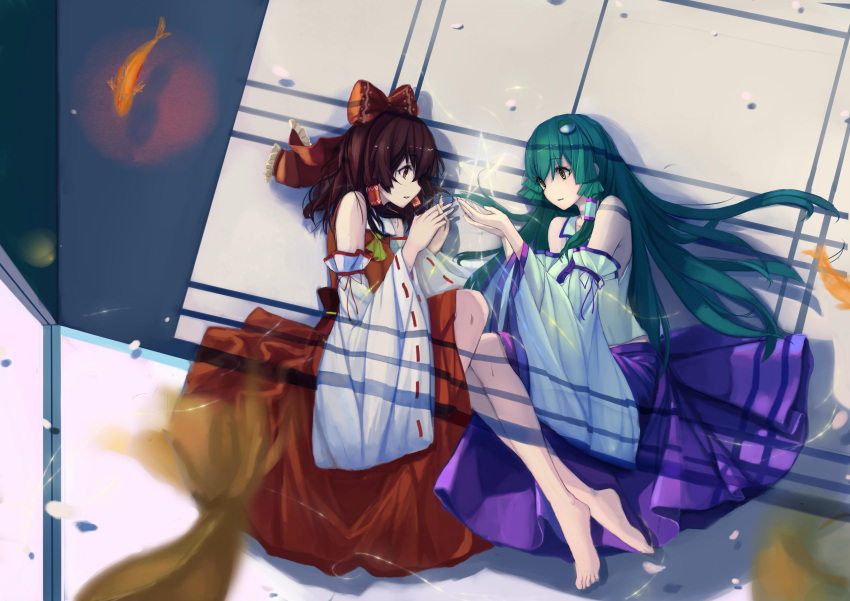 2girls absurdres ascot barefoot blurry brown_hair detached_sleeves fish frog_hair_ornament full_body goldfish green_eyes green_hair hair_ornament hair_ribbon hair_tubes hakurei_reimu highres hoshino_arika japanese_clothes kochiya_sanae long_hair long_skirt long_sleeves lying miko multiple_girls on_side open_mouth profile ribbon shade shirt short_hair skirt skirt_set star touhou wide_sleeves