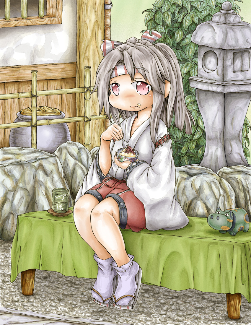 1girl bamboo_fence bench eating expressionless fence food food_on_face hair_ribbon highres japanese_clothes kantai_collection looking_at_viewer miko outdoors plant ponytail red_eyes ribbon sandals silver_hair sitting solo spoon stone stone_lantern tabi window ys_(ytoskyoku-57) yunomi zuihou_(kantai_collection)