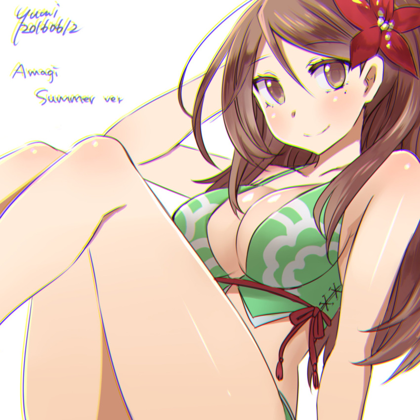 1girl adapted_costume alternate_costume amagi_(kantai_collection) arm_support bare_shoulders bikini breasts brown_eyes brown_hair character_name chromatic_aberration cleavage collarbone dated flower green_bikini hair_between_eyes hair_flower hair_ornament highres kantai_collection large_breasts long_hair midriff mole mole_under_eye ponytail signature simple_background sitting smile swimsuit thighs yumi_yumi