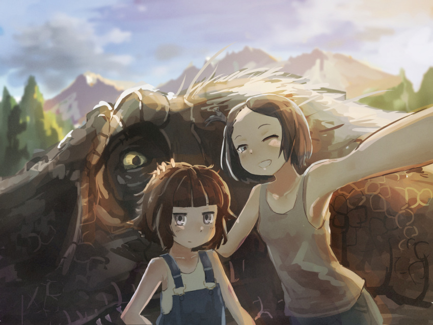 2girls anachronism armpits backlighting bangs black_hair blunt_bangs blurry blush brown_hair child clouds commentary depth_of_field dinosaur forehead grey_eyes grin hand_on_another's_head highres kamemaru looking_at_viewer mountain multiple_girls one_eye_closed original outstretched_arm overalls self_shot short_hair short_ponytail side_ponytail size_difference sky smile tank_top tree tyrannosaurus_rex upper_body