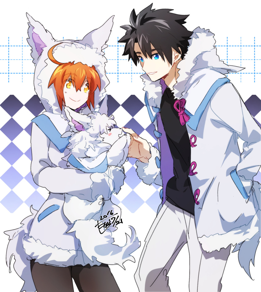 &gt;_&lt; 1boy 1girl ahoge animal_hood black_legwear black_shirt blue_eyes blush capelet checkered checkered_background closed_eyes coat creature dated dual_persona fate/grand_order fate_(series) female_protagonist_(fate/grand_order) fou_(fate/grand_order) fou_(fate/grand_order)_(cosplay) fur-trimmed_coat fur-trimmed_sleeves hand_in_pocket highres holding hood hooded_jacket jacket male_protagonist_(fate/grand_order) minazaka open_clothes open_coat orange_hair pants pantyhose shirt short_hair side_ponytail signature smile tail white_coat white_pants yellow_eyes