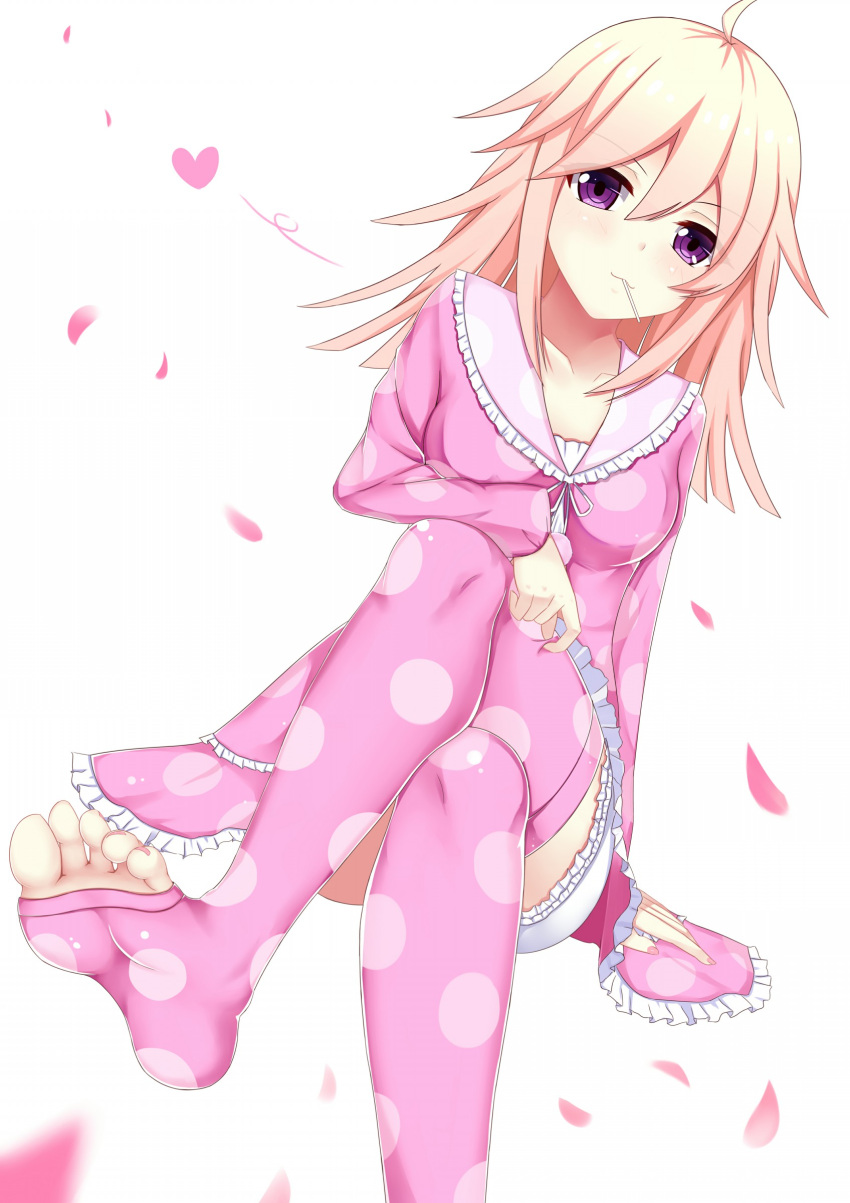 1girl absurdres barefoot blonde_hair blush candy commentary_request crossed_legs feet highres leggings lollipop no_shoes noro_makoto otono_fei pink_legwear polka_dot polka_dot_legwear soles solo thigh-highs toeless_legwear toes trickster violet_eyes