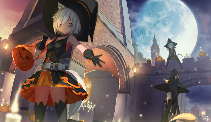 3girls animal_ears black_hair blue_hair ccaw clock clock_tower commentary grey_hair halloween hat highres moon multiple_girls night night_sky original outstretched_arm pumpkin scenery sky tail thigh-highs tower witch witch_hat