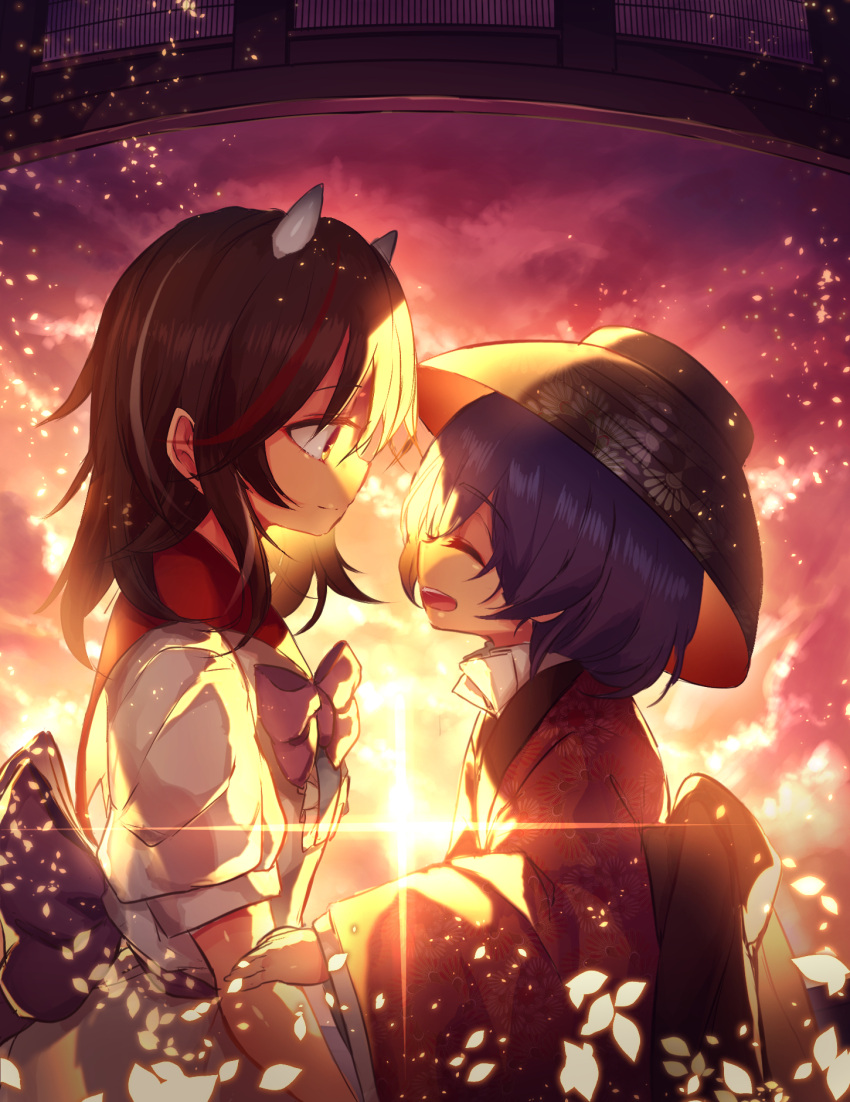 2girls :d ^_^ backlighting black_hair bow bowl bowl_hat bowtie closed_eyes face-to-face from_side hat highres horns japanese_clothes kijin_seija kimono long_sleeves multicolored_hair multiple_girls object_on_head open_mouth peach_camellia profile puffy_short_sleeves puffy_sleeves purple_hair red_eyes redhead sash short_hair short_sleeves smile streaked_hair sukuna_shinmyoumaru sunlight sunset touhou upper_body white_hair wide_sleeves