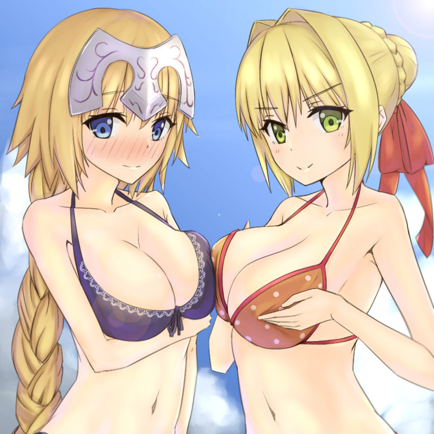 2girls ahoge alternate_costume arm_at_side bare_arms bare_shoulders bikini blonde_hair blue_eyes blush braid breast_hold breast_press breasts clouds cloudy_sky collarbone elfenlied22 eyebrows eyebrows_visible_through_hair fate/apocrypha fate/extra fate/grand_order fate_(series) green_eyes hair_bun headpiece highres large_breasts light_smile long_hair looking_at_viewer midriff multiple_girls navel purple_bikini red_bikini ruler_(fate/apocrypha) saber_extra single_braid sky smile swimsuit symmetrical_docking upper_body