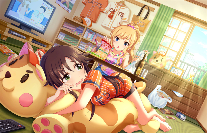 &gt;:o 2girls :o artist_request bag bangs barefoot blonde_hair blue_eyes blush book bookshelf bottle breasts brown_hair can chestnut_mouth chips curtains drooling dutch_angle dvd_player feet food green_eyes hat hat_removed headwear_removed himekawa_yuki idolmaster idolmaster_cinderella_girls idolmaster_cinderella_girls_starlight_stage jewelry light_rays long_hair looking_at_another lying multiple_girls necklace official_art on_side ootsuki_yui open_mouth pocky ponytail potato_chips saliva sitting sunbeam sunlight tatami television wavy_hair wavy_mouth window