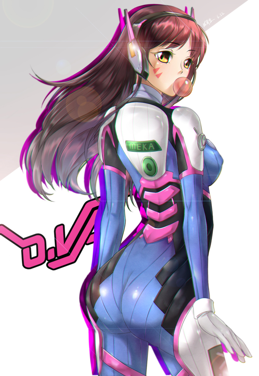 1girl absurdres artist_name ass bodysuit breasts brown_hair bubble_blowing bubblegum character_name cowboy_shot d.va_(overwatch) dated eyebrows eyebrows_visible_through_hair facepaint facial_mark from_behind gloves gum han_xiao_xue_beifang_xue_ji headphones high_collar highres long_hair looking_at_viewer looking_back overwatch pilot_suit shoulder_pads solo turtleneck whisker_markings white_gloves yellow_eyes