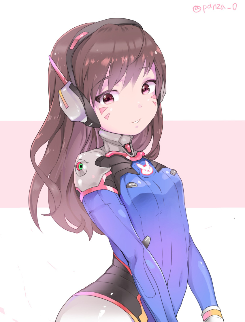 1girl bangs bodysuit brown_hair commentary_request d.va_(overwatch) facial_mark gloves headphones highres korean long_hair looking_at_viewer navel overwatch panza pilot_suit pink_background pink_eyes signature simple_background solo swept_bangs triangle_mouth twitter_username two-tone_background whisker_markings white_gloves