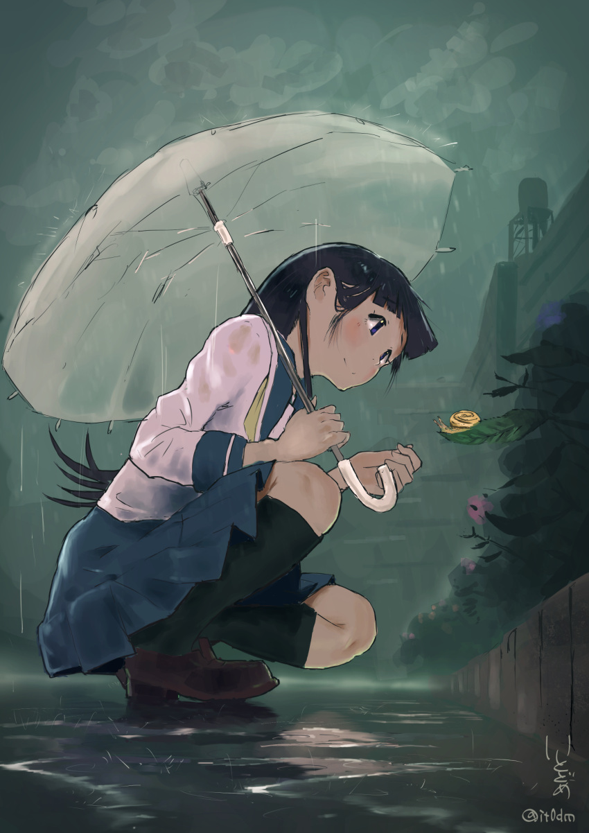 1girl artist_name bangs black_legwear blue_hair blue_skirt blush eyebrows eyebrows_visible_through_hair from_side highres hinata_yukari holding holding_umbrella itodome kneehighs kneeling leaf loafers long_hair long_sleeves outdoors parasol pleated_skirt puddle rain school_uniform serafuku shoes skirt smile snail solo transparent_umbrella twitter_username umbrella vanishing_point violet_eyes watermark yuyushiki