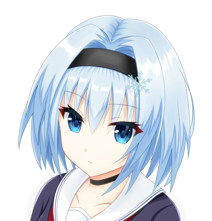 1girl bangs black_choker black_hairband black_shirt blue_eyes blue_hair choker closed_mouth collarbone commentary_request eyebrows_visible_through_hair eyes_visible_through_hair hair_between_eyes hair_ornament hairband highres ryuuou_no_oshigoto! sailor_collar school_uniform serafuku shirt simple_background snowflake_hair_ornament solo sora_ginko tooru_(raven18) white_background white_sailor_collar