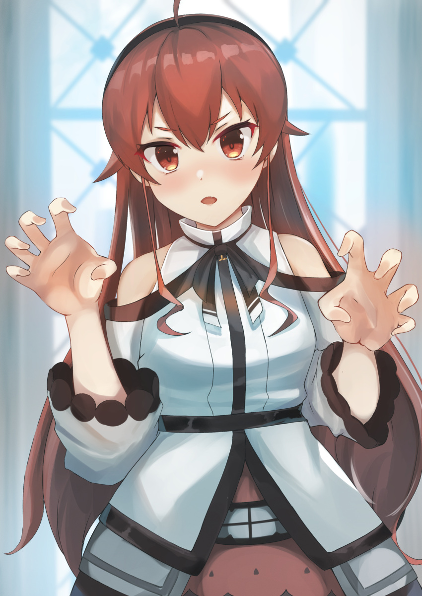 1girl ahoge bare_shoulders black_headband blush claw_pose colored_eyelashes cowboy_shot eris_greyrat eyebrows fang hair_between_eyes headband highres long_hair looking_at_viewer mushoku_tensei red_eyes redhead skin_fang solo yuzf