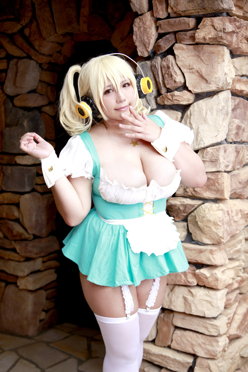 1girl asian blonde_hair breasts brown_eyes chouzuki_maryou cleavage cosplay dirndl garden german_clothes headphones jewelry large_breasts necklace nitroplus photo plump short_hair solo star super_pochaco super_pochaco_(cosplay) thigh-highs