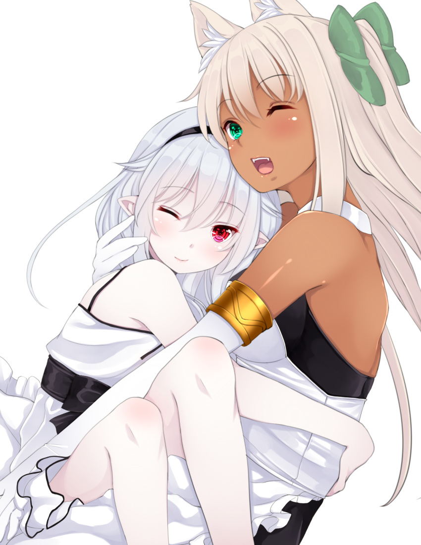 2girls afilia_(kiyomin) animal_ears bare_shoulders blush bow breasts character_request commentary_request dark_skin dress eyebrows_visible_through_hair fangs green_eyes hair_bow hairband highres hug kiyomin light_brown_hair long_hair looking_at_viewer multiple_girls one_eye_closed open_mouth original pointy_ears red_eyes shiny shiny_skin silver_hair simple_background sitting sitting_on_lap sitting_on_person vampire very_long_hair white_background