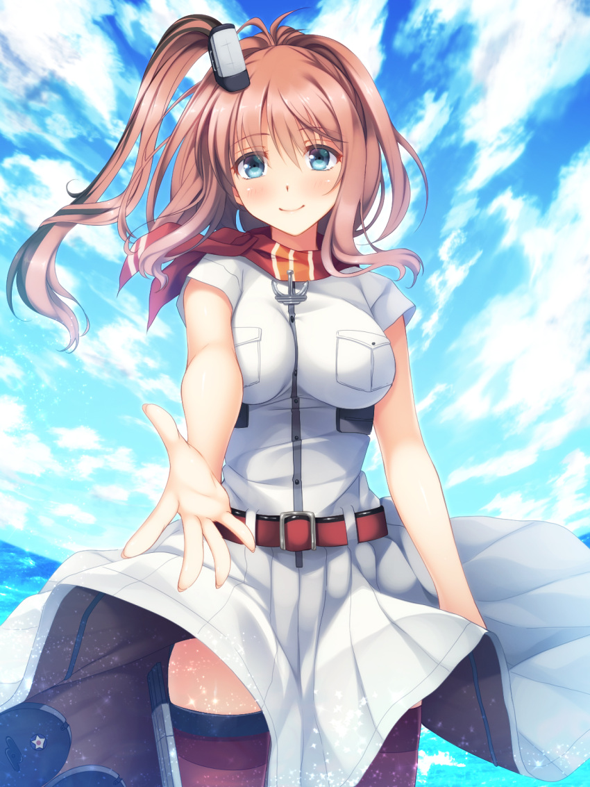 1girl anchor belt belt_buckle blue_eyes breast_pocket breasts brown_hair buckle dress drum_magazine foreshortening highres imachireki kantai_collection large_breasts long_hair looking_at_viewer magazine_(weapon) ponytail red_ascot red_legwear saratoga_(kantai_collection) side_ponytail smile solo thigh-highs white_dress