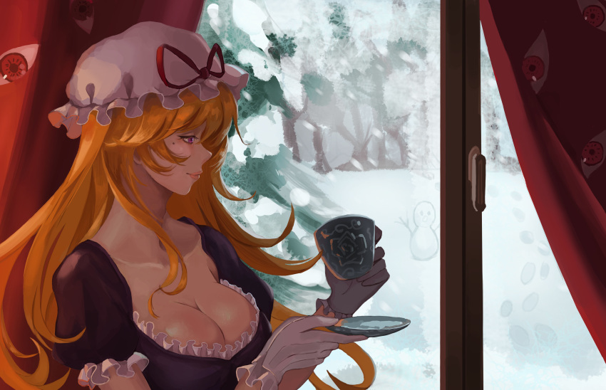 1girl absurdres blonde_hair breasts cleavage collarbone cup dianci&amp;bu_tong dress eyelashes eyes footprints forest frilled_dress frilled_gloves frilled_sleeves frills from_side gloves hat hat_ribbon highres holding holding_cup indoors large_breasts light_smile lips long_hair looking_out_window mob_cap mole mole_under_eye nature pine_tree purple_dress red_eyes ribbon saucer shiny shiny_hair snow snowing snowman solo teacup touhou tree upper_body violet_eyes white_gloves window winter yakumo_yukari