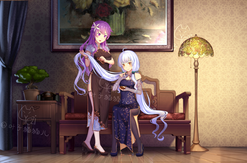 2girls blue_dress bonsai breasts chinese_clothes couch dongqing_zaozigao drapes dress elbow_gloves floor_lamp flower gloves hair_flower hair_ornament high_heels highres indoors long_hair mo_qingxian multiple_girls orange_eyes painting_(object) pantyhose purple_hair radio reflection shoes sitting standing violet_eyes vocanese wallpaper_(object) white_hair wooden_floor xingchen