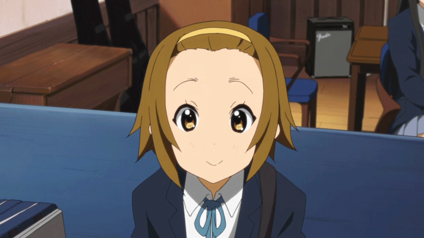 1girl :) blinking brown_eyes brown_hair gif headband k-on! looking_at_viewer necktie school_uniform solo tagme tainaka_ritsu