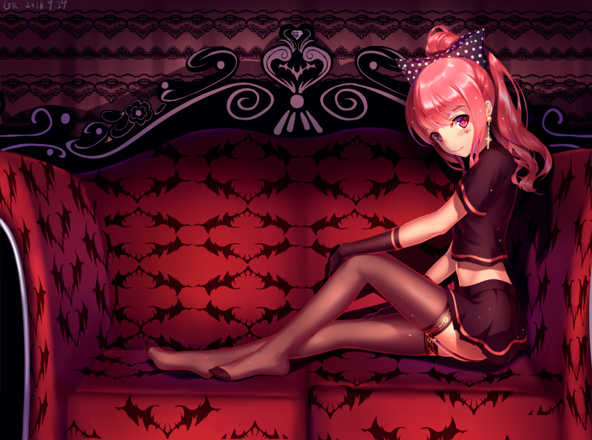 1girl black_gloves black_legwear black_shirt black_skirt bow couch crop_top earrings eiroyi from_side full_body garter_straps gk gloves groin hair_bow heart heart_print high_ponytail highres jewelry long_hair looking_at_viewer midriff navel no_shoes original pink_eyes pleated_skirt redhead shirt short_sleeves sitting skirt smile solo stomach thigh-highs