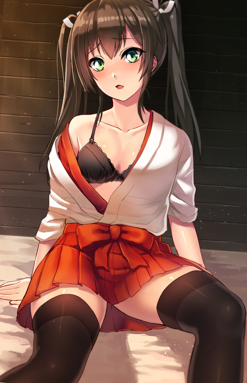 1girl bed bed_sheet black_bra black_legwear blush bow bra breasts collarbone green_eyes grey_hair hair_between_eyes hair_bow hakama hakama_skirt highres japanese_clothes kantai_collection lips long_hair looking_at_viewer miniskirt parted_lips pleated_skirt red_skirt sitting skirt small_breasts thigh-highs thighs twintails underwear wooden_wall y_umiharu zuikaku_(kantai_collection)