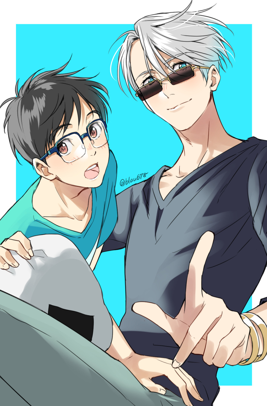 2boys 92_(artist) black_hair blue-framed_eyewear blue_eyes bracelet brown_eyes food glasses highres jewelry katsuki_yuuri male_focus multiple_boys onigiri open_mouth silver_hair sitting smile sunglasses viktor_nikiforov yuri!!!_on_ice