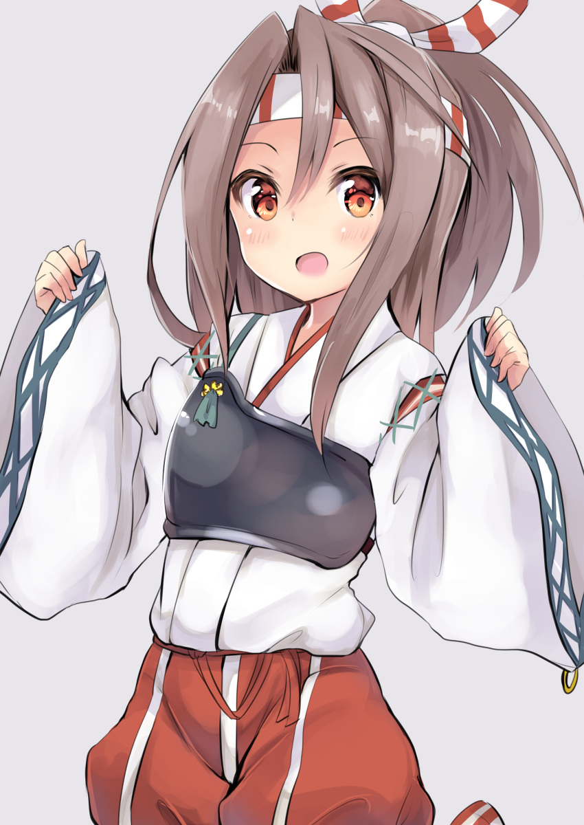 1girl absurdres amano_kouki brown_eyes brown_hair grey_background hachimaki headband high_ponytail highres japanese_clothes kantai_collection light_brown_hair long_hair long_sleeves muneate open_mouth ponytail simple_background solo wide_sleeves zuihou_(kantai_collection)